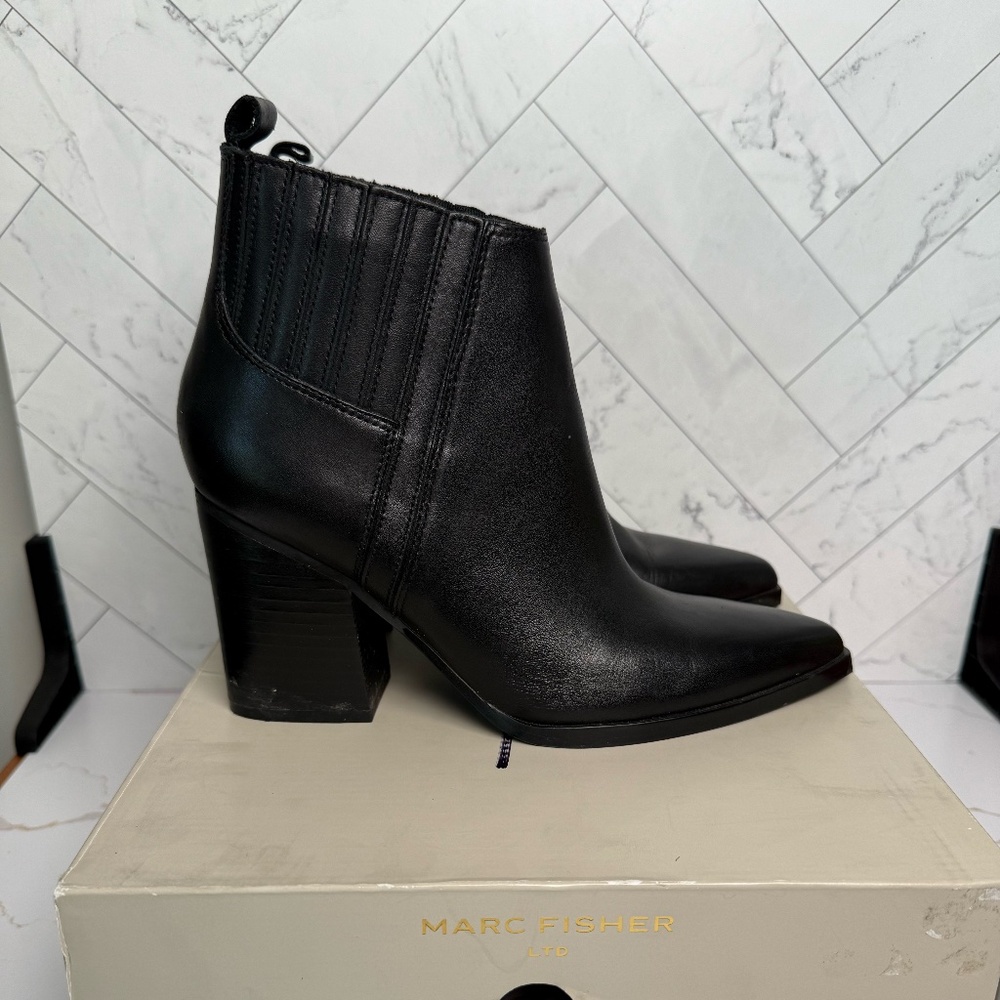 Marc Fisher Orlando Black leather size 8.5